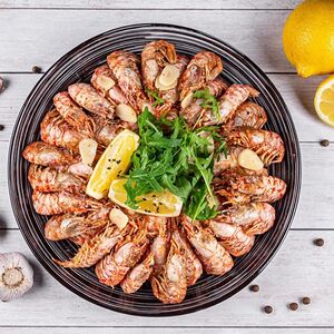 Жареные креветки Dragon в соусе