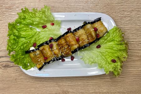 Рулеты из баклажанов