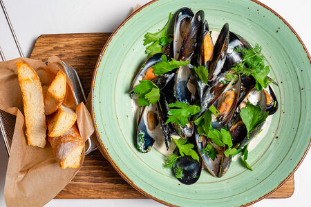 Мидии Сливочно-чесночный соус