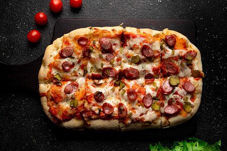 Римская пицца Охотничья