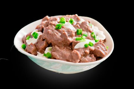 Печень по-строгановски