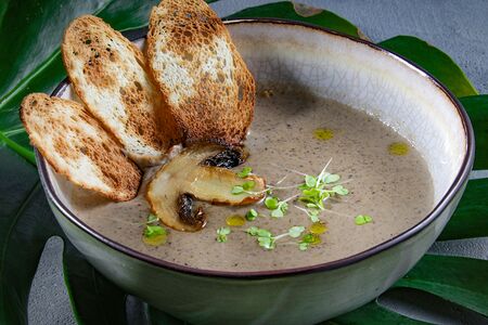 Грибной крем-суп