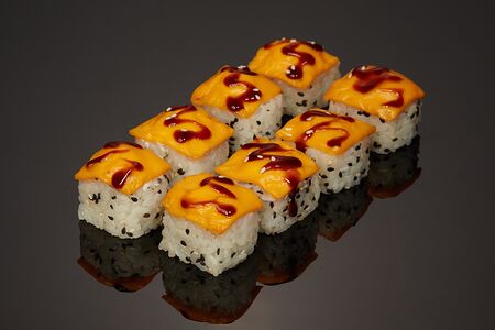 Запеченный ролл Чеддер