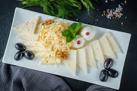 5 Ассорти сырное Кавказское