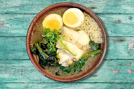 Рамен с цыпленком