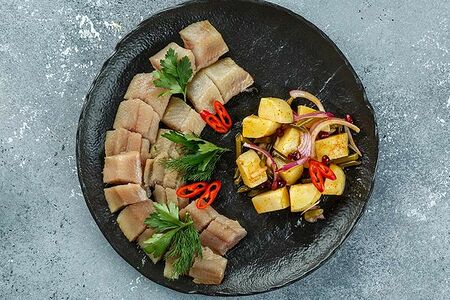 Сельдь с картофелем