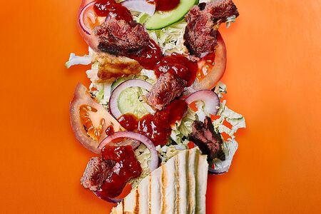 Шаурма Грузинская с говядиной средней остроты