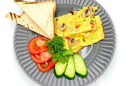 Омлет с грибами