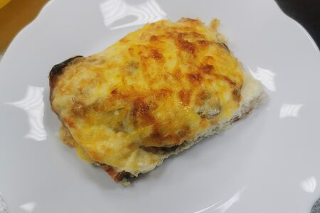 Филе горбуши, запечённое с грибами