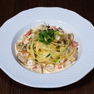 Фетучини с белыми грибами