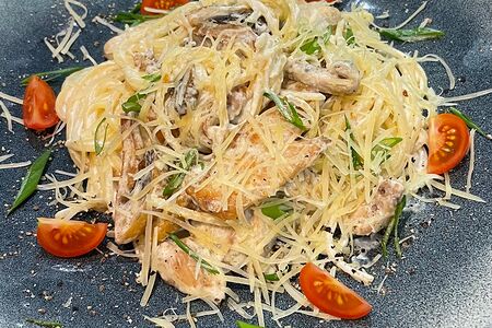 С курицей и грибами