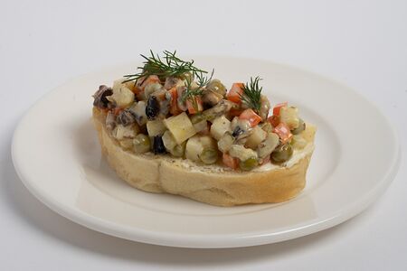 Бутерброд со шпротами