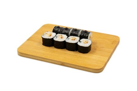 Хосомаки с угрем