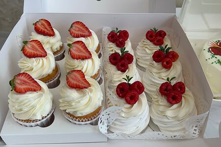 Набор Ассорти трайфлы и Павлова L