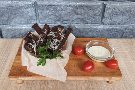 Гренки Бородинские с соусом