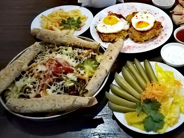 Кавказский дворик