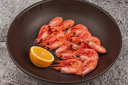 Пивные креветки отварные