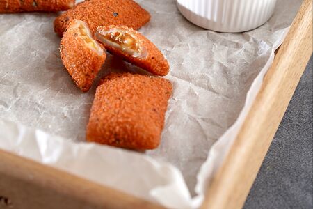 Сырные подушечки со специями