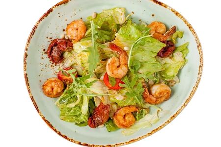 Салат теплый с креветками