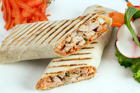 Шашлык куриный в лаваше