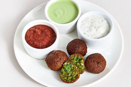 Шарики фалафеля