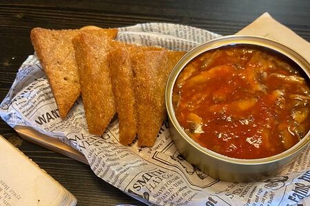 Килька в томатном соусе