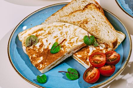 Омлет с сыром