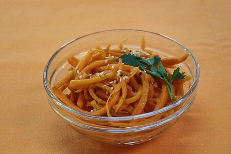 Морковь по-корейски