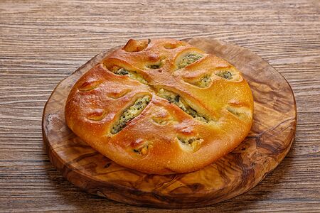 Хачапури с сыром и зеленью