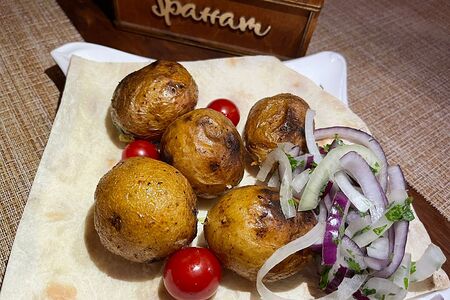 Картофель на мангале