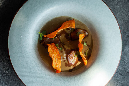 Капучино из белых грибов с яйцом пашот