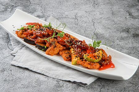 Свинина по-тайски