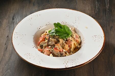 Паста Феттуччине с телячьими щечками