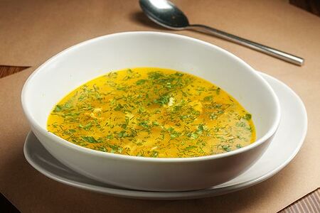 Куриный суп с лапшой