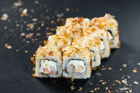 Бонито с креветкой