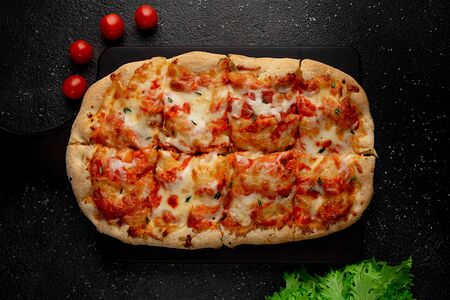 Римская пицца Маргарита