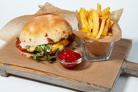 Чикен бургер