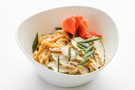 Удон сливочно-устричный с курицей