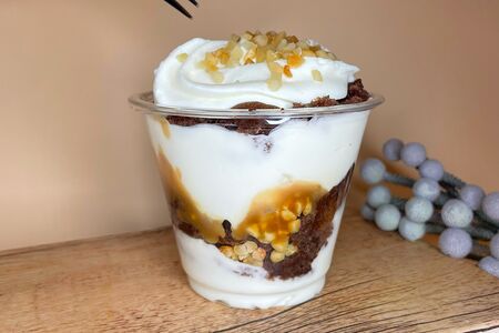 Трайфл Сникерс