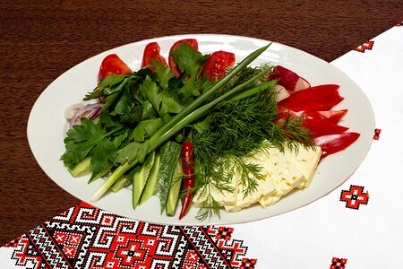 Овощное ассорти с брынзой