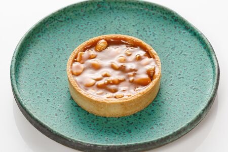 Ореховая тарталетка