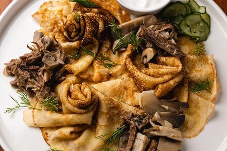 Блин с рваным мясом