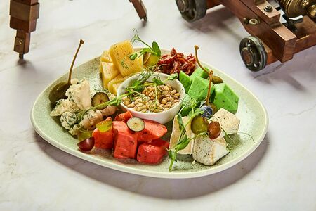 Сырная тарелка