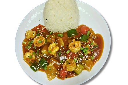 Креветки в кисло-сладком соусе с рисом на пару