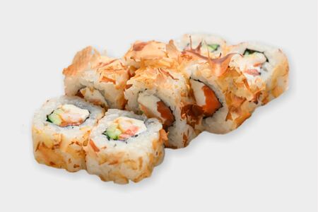 Бонито с лососем и тигровой креветкой