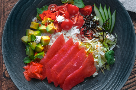 Поке с тунцом