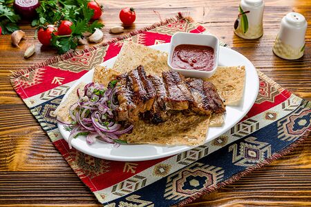 Шашлык из свиных ребрышек