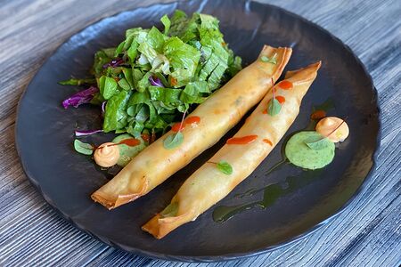 Спринг-роллы с куриным филе