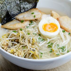 Ռամեն հավով