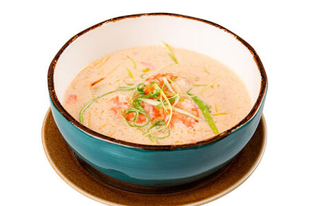 Сливочный суп с тигровыми креветками